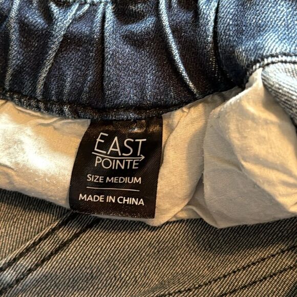 EAST POINTE‎ jeans-size M - Picture 10 of 11